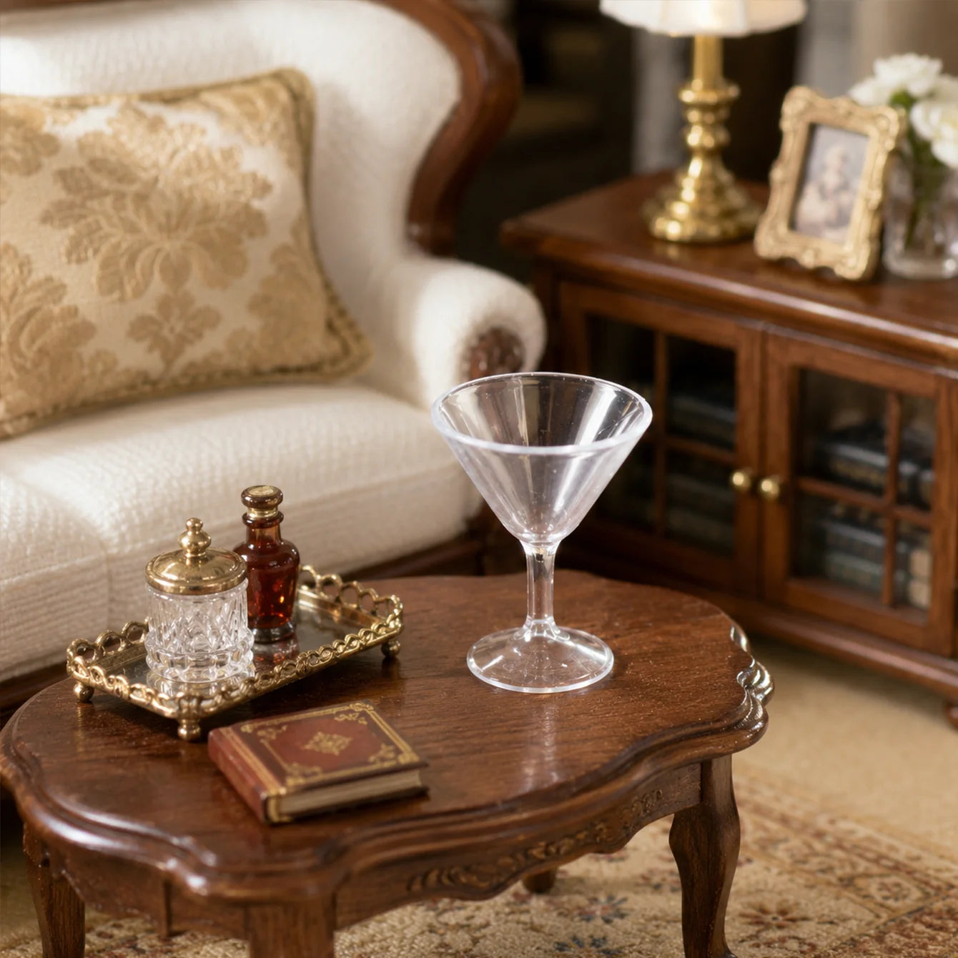 Set de 4 Tasses Miniatures Transparentes - Accessoires Maison de Poupée & Décoration de Table